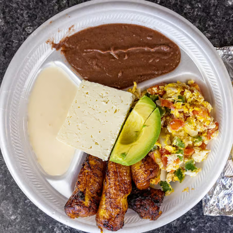 Taste Authentic Salvadoran Favorites