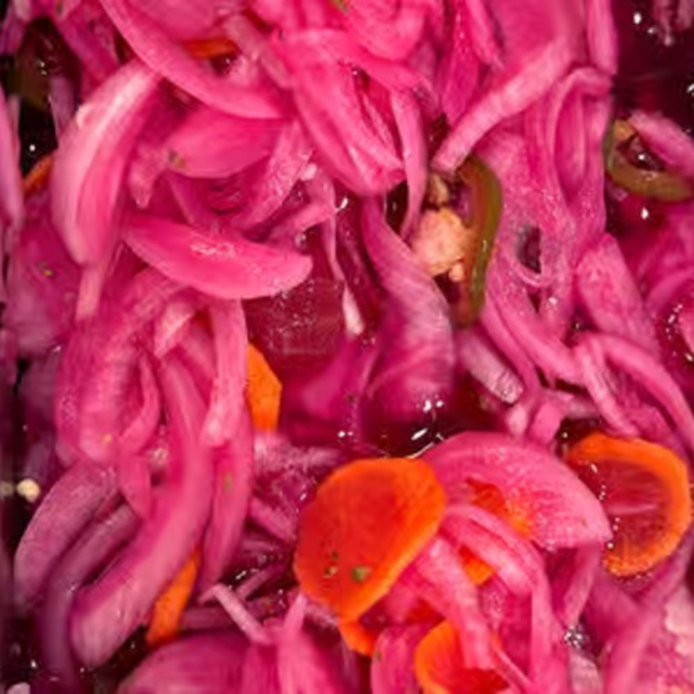Encurtido / Pickled Onion, Carrots, Beets & Jalapeños.